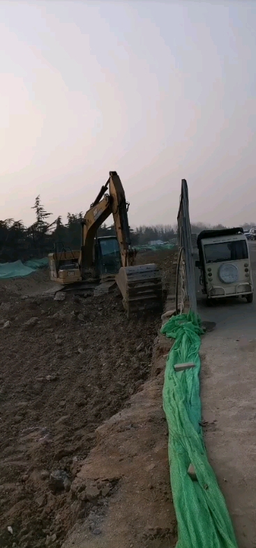 一天天為了理想打拼