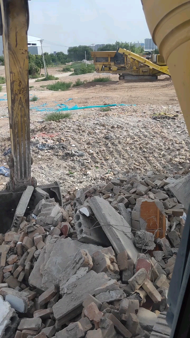 今天搞个垃圾😂😂