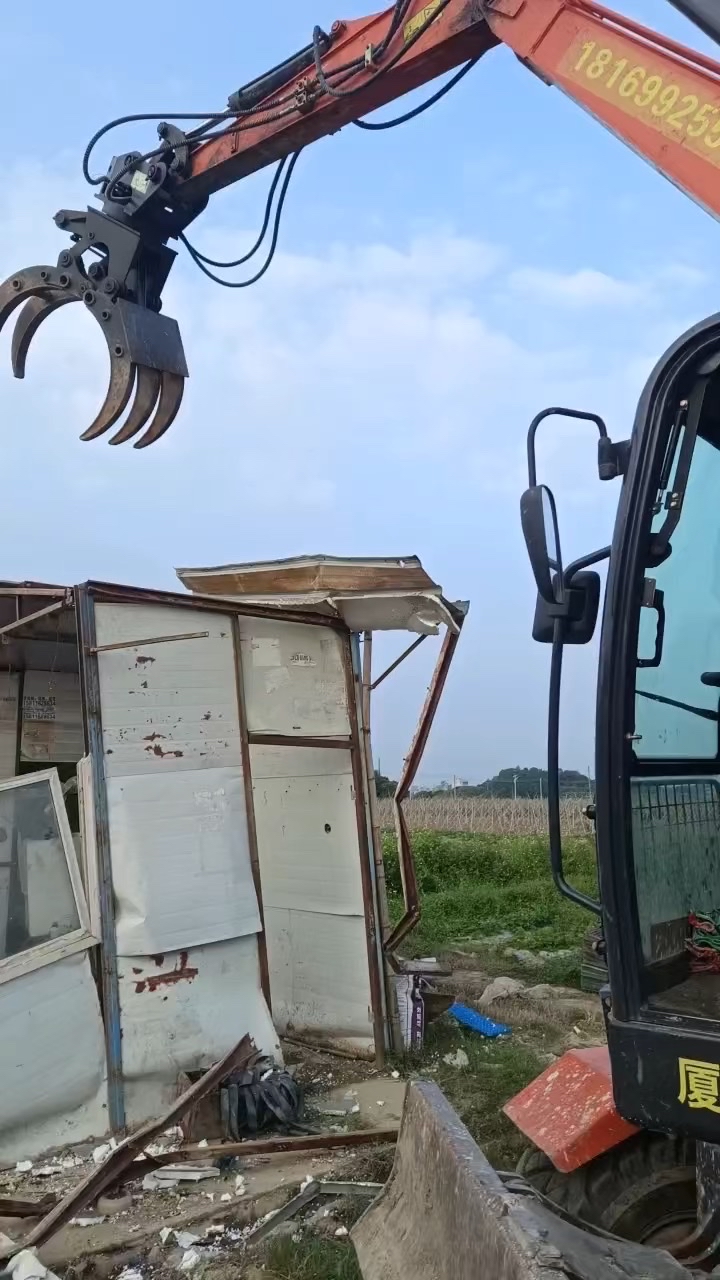 龍輝輪挖 碎泥石地面施工 專業(yè)拆除 垃圾清理 廣深莞惠全覆蓋-帖子圖片