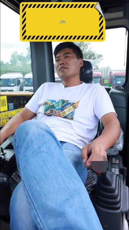挖掘机驾驶的坏习惯
