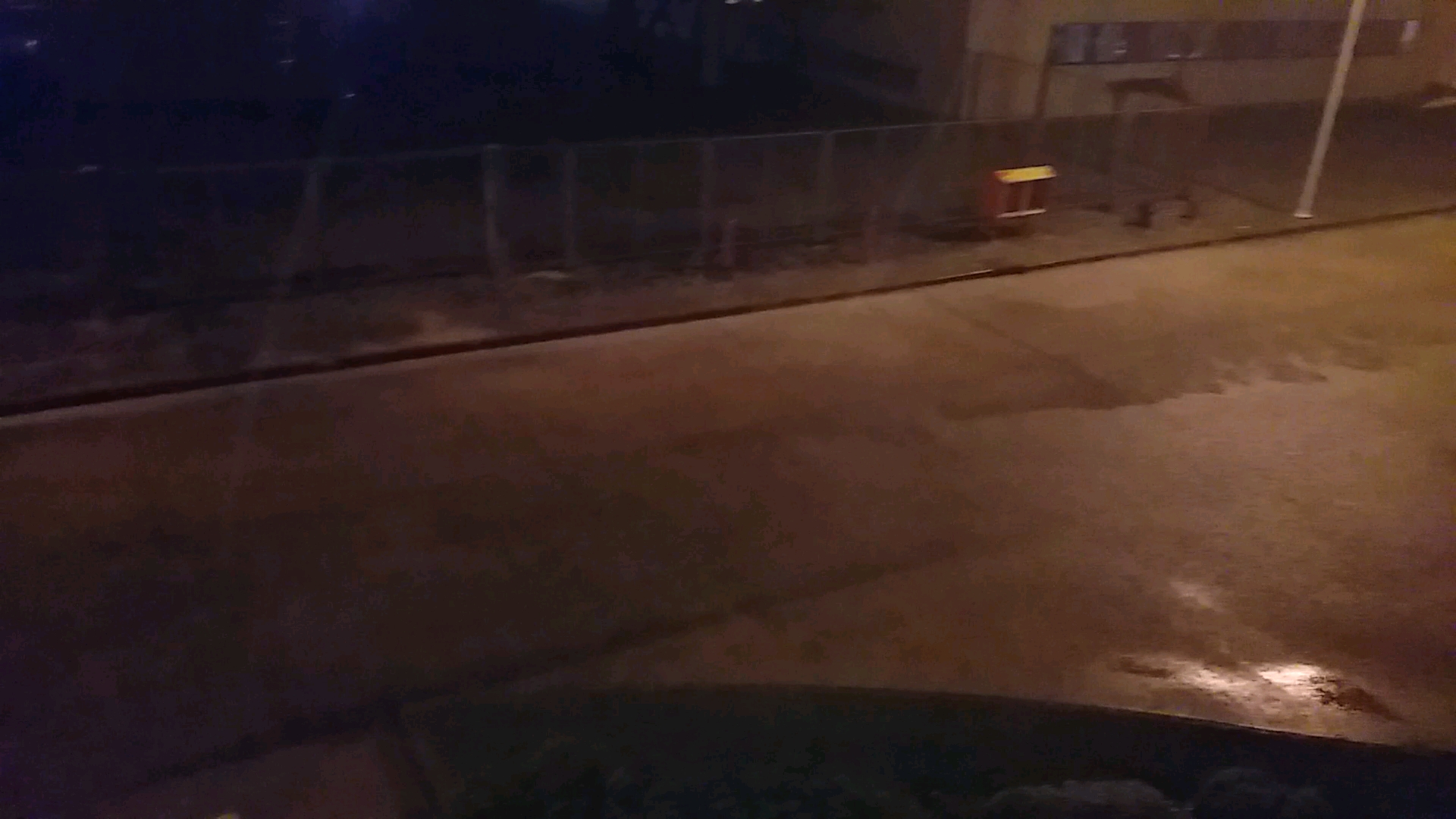臺風正在進行