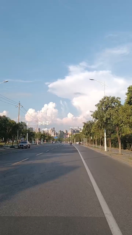 斗山60轮挖