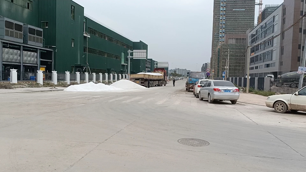 【侧方自缷】以前是多拉快跑，现在是超载违法！