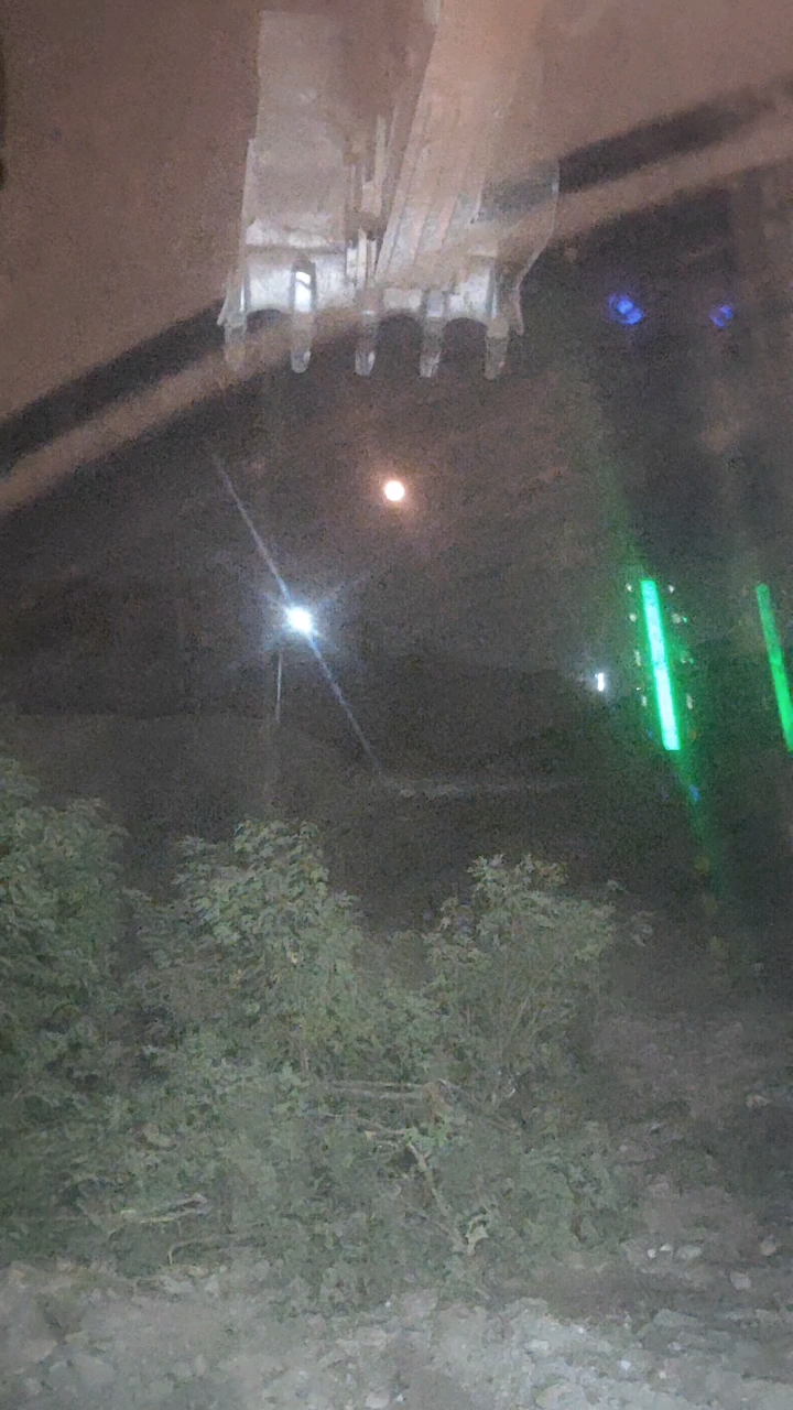 夜班继续