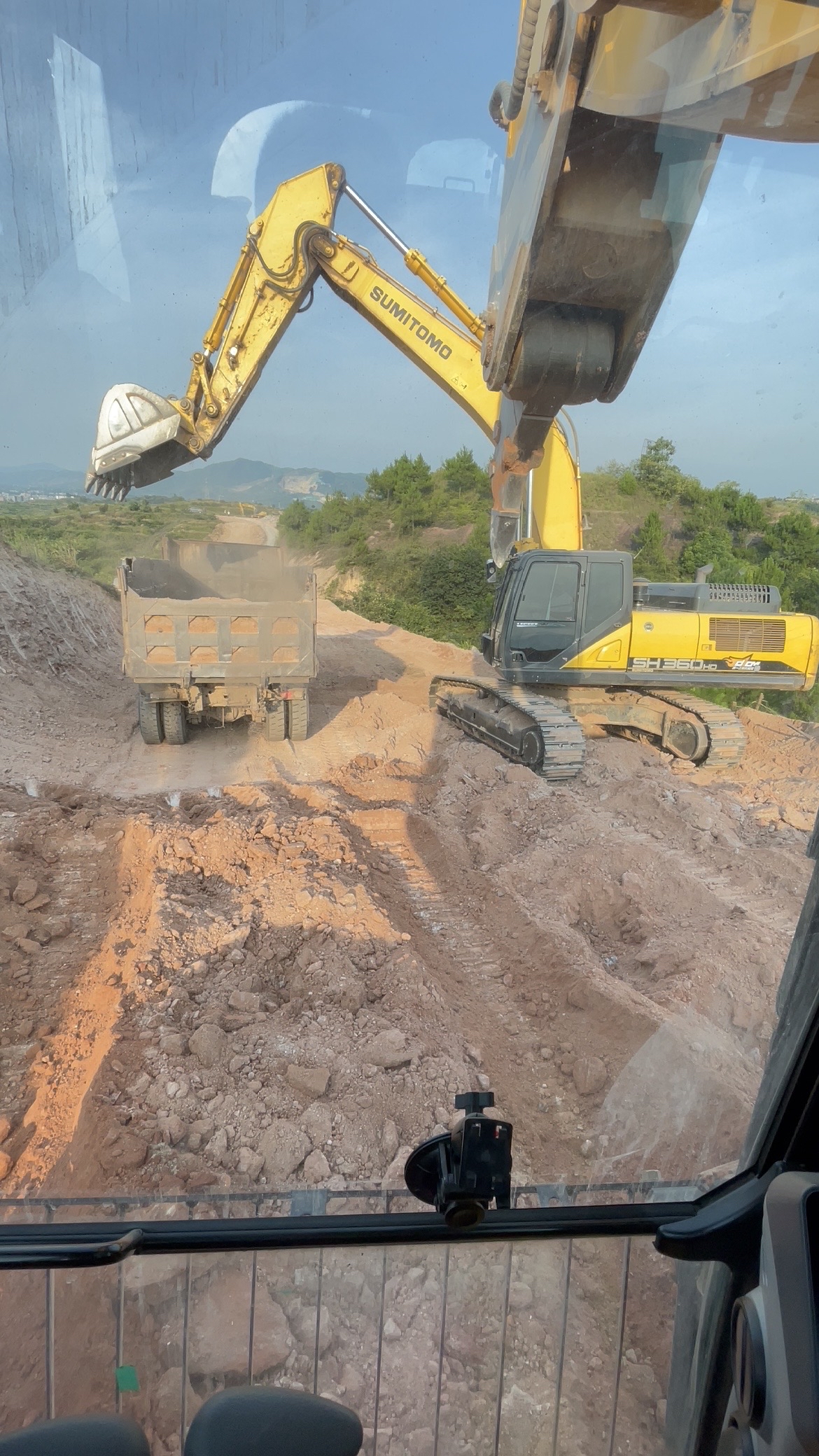 都没地方干活了