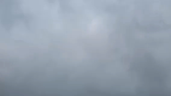 下过雨的工地