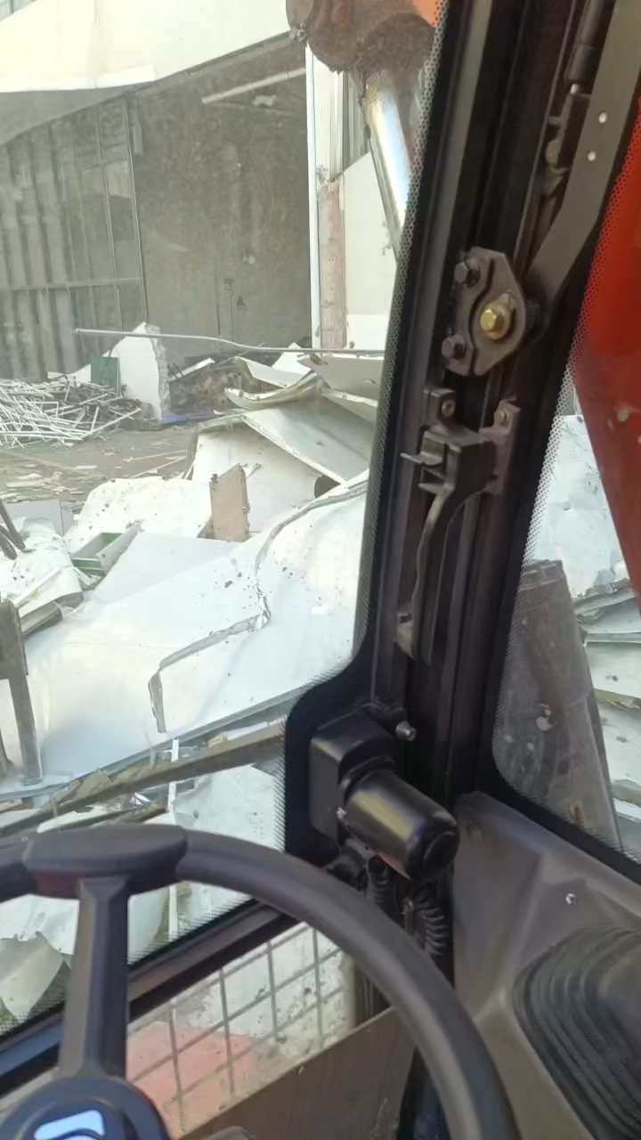 龍輝輪挖 廣深莞惠四城輪式挖機夾機出租 臺班包月可開票-帖子圖片