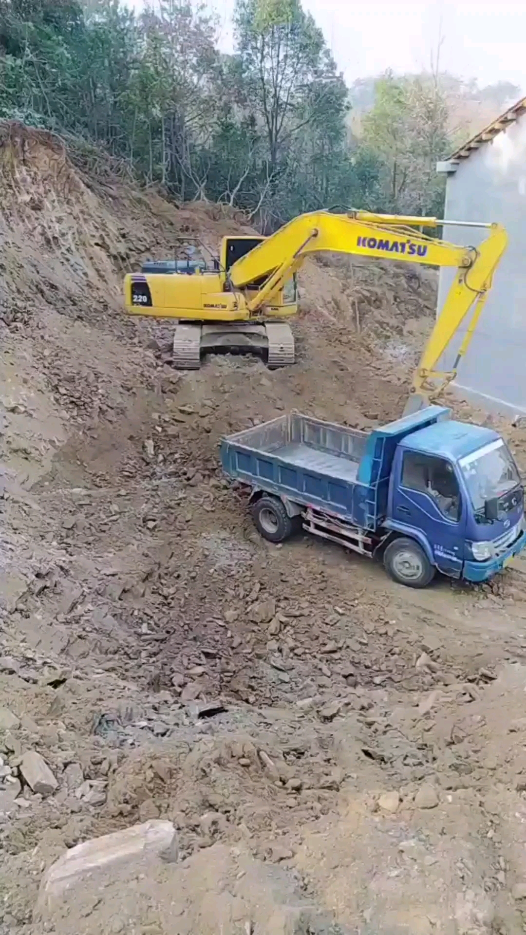 ，，，，