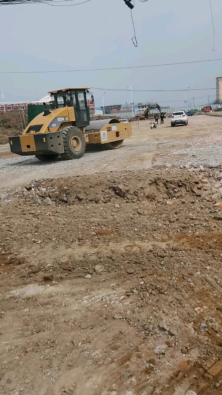 西安路工地一角