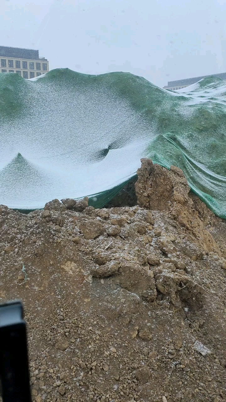 好大的雪啊