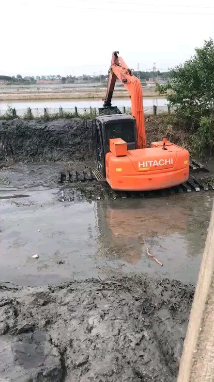 水上挖掘机租赁水上长臂挖泥船出租水陆挖机出租船挖出租河道