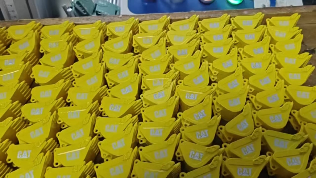 挖斗钥匙扣挂件