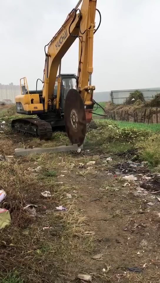 锯个石料也挺棒的