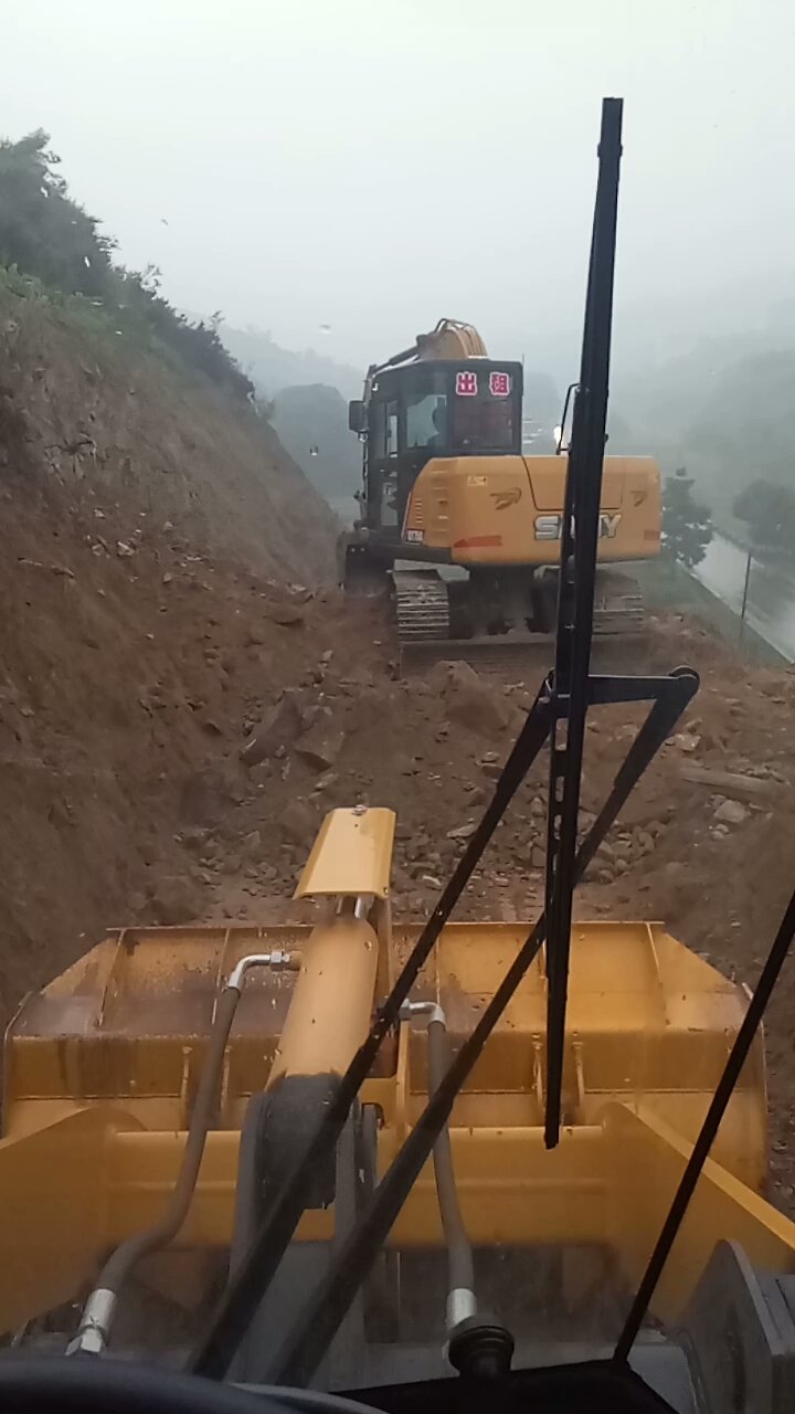 終于下雨了