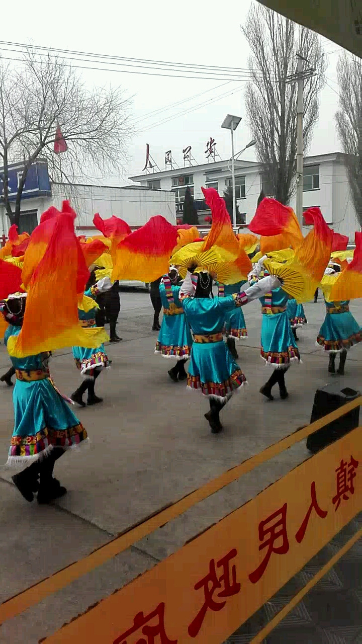 歌舞升平鬧元宵