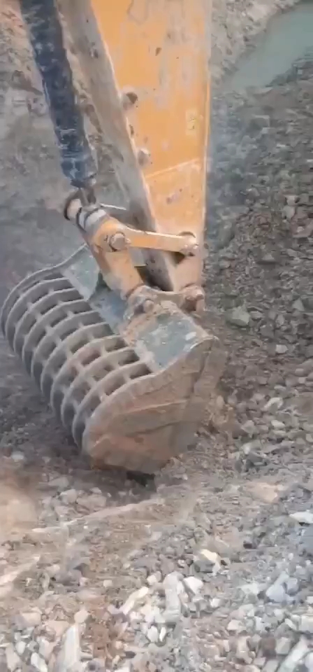 挖渣土