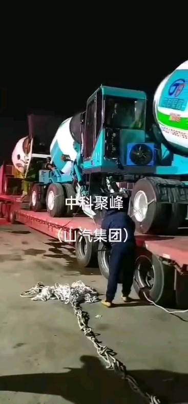 新型搅拌车