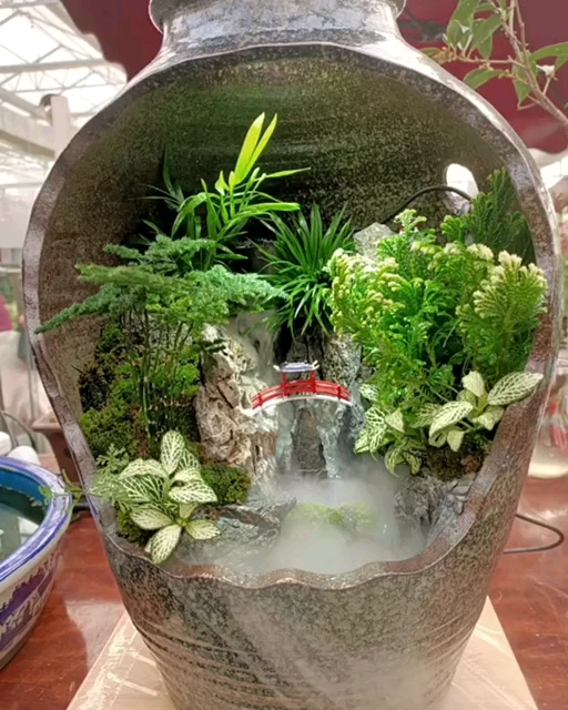 一花[表情]，一草，一世界