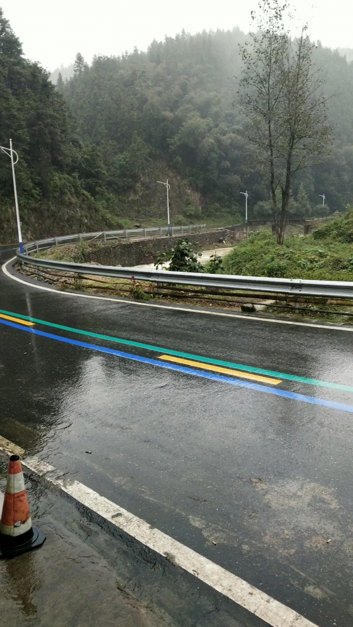 湖南這天天下雨