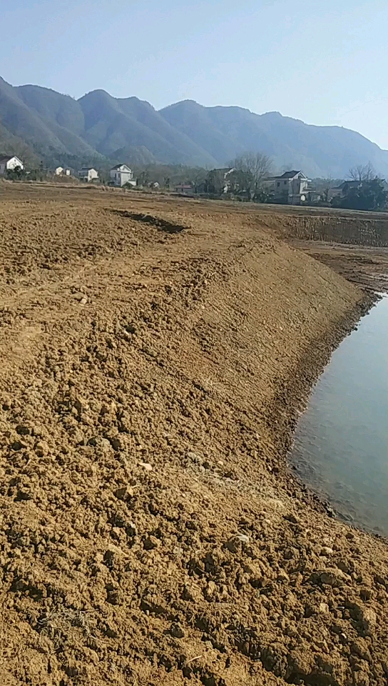 大家看看是几年挖机能修出来的