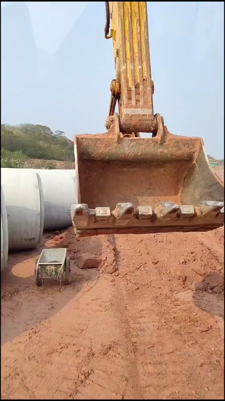 挖机视角