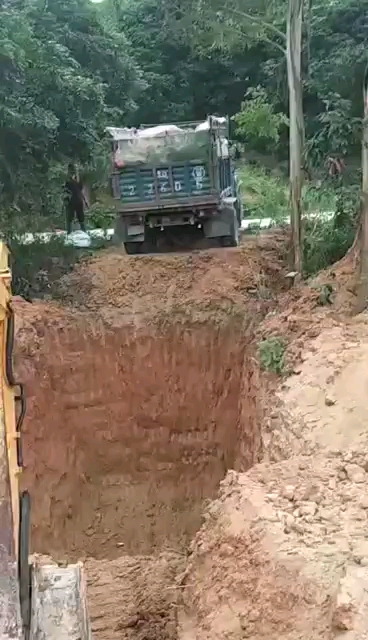 哈哈