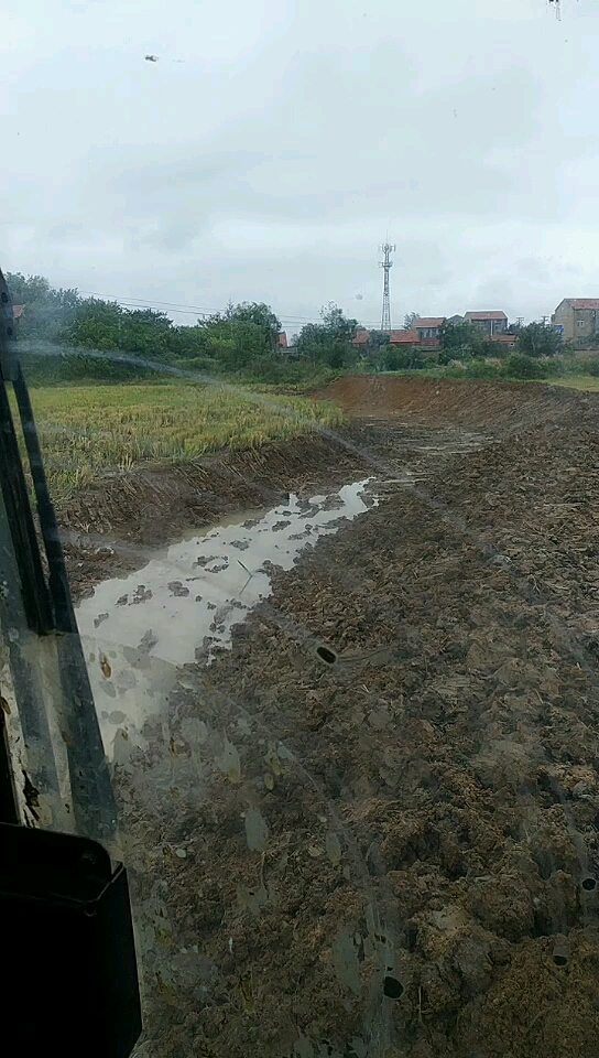 又下雨了