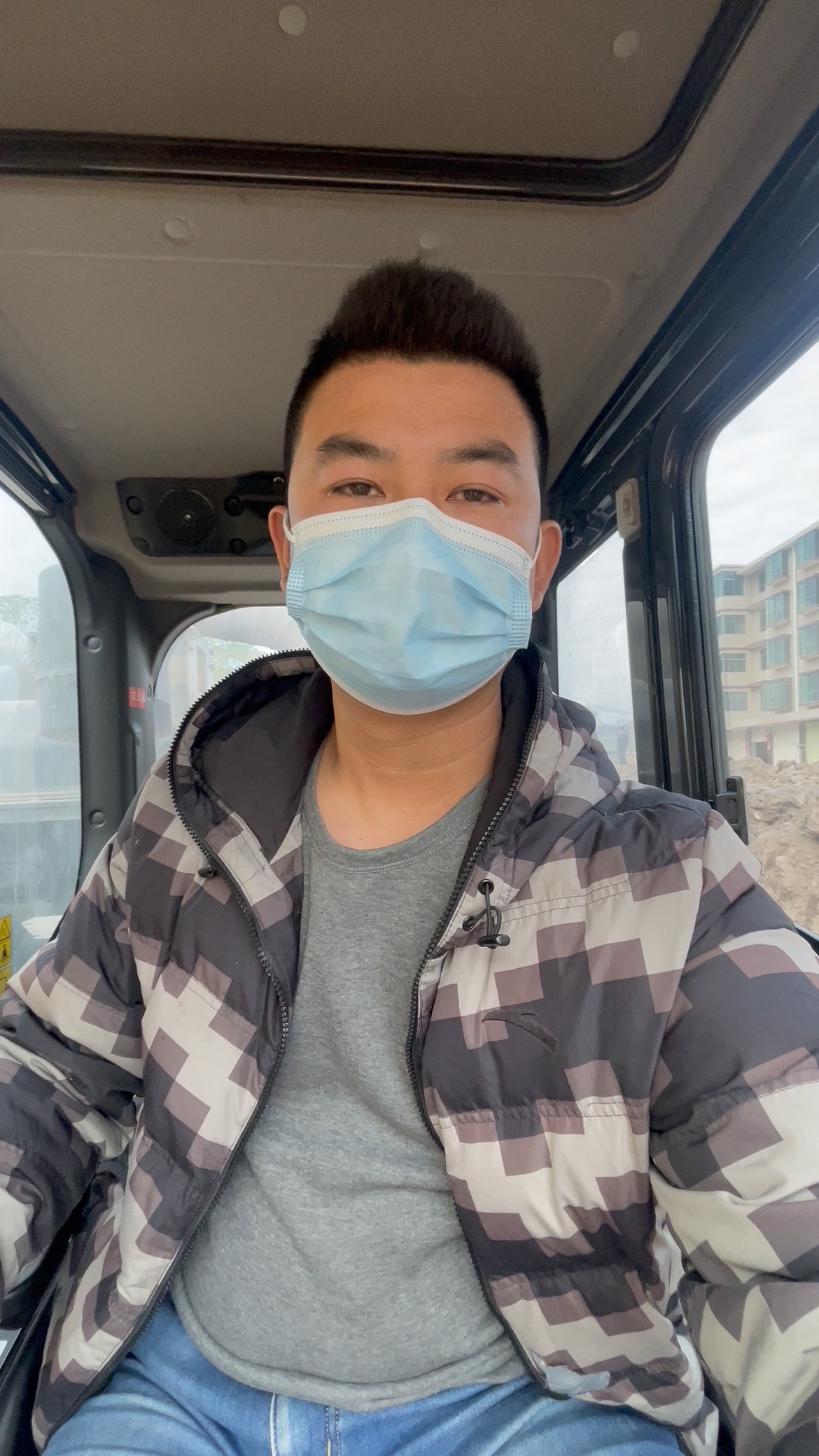 不好了，我也可能加入羊群了