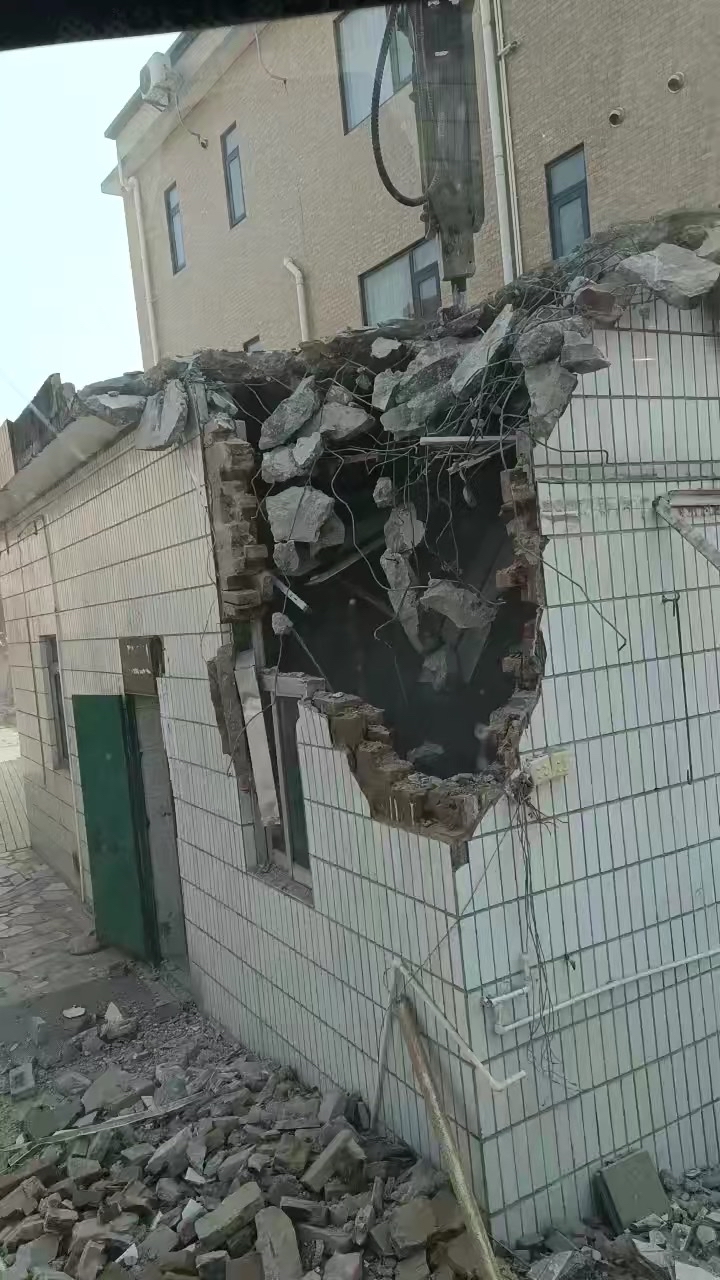 龍輝輪挖 全業(yè)務(wù)工程租賃 廣深莞惠50公里上門(mén)-帖子圖片