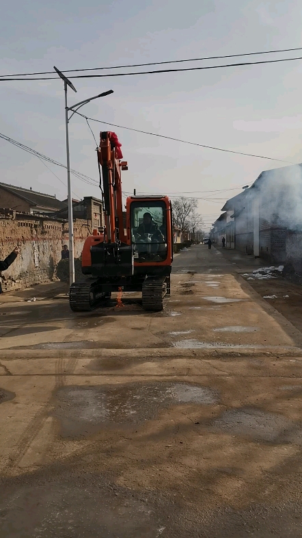 【我的鐵甲日記第二十九天】朋友跟我提了同款挖機