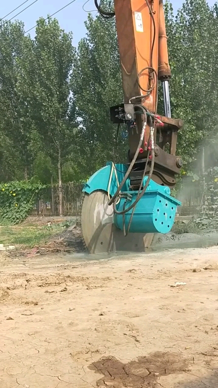 挖机属具岩石锯
