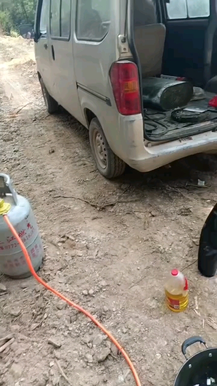 风里雨里工地等你