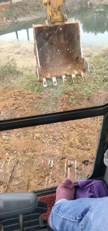 新車，試機