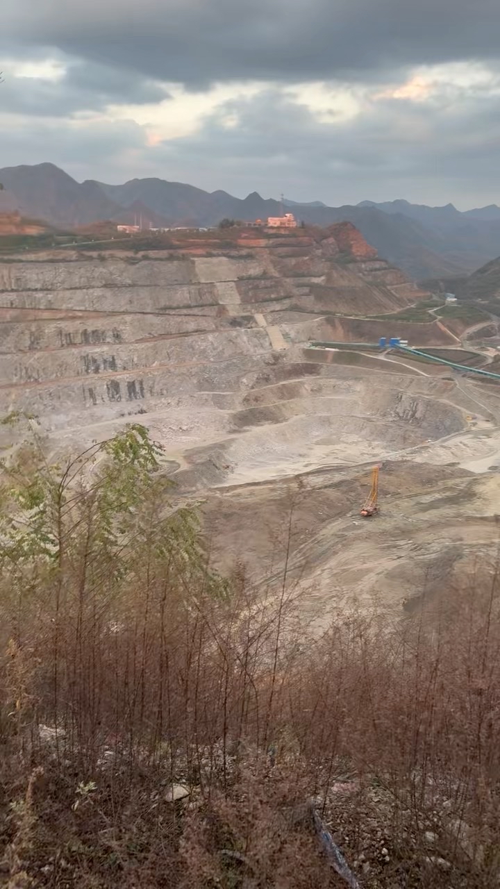 远看大矿山，近看矿山大。💰💰