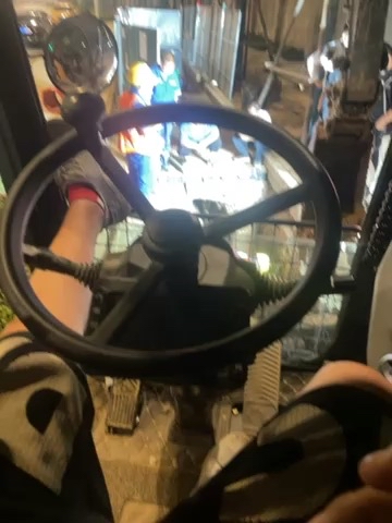 今晚开新源自来水抢修