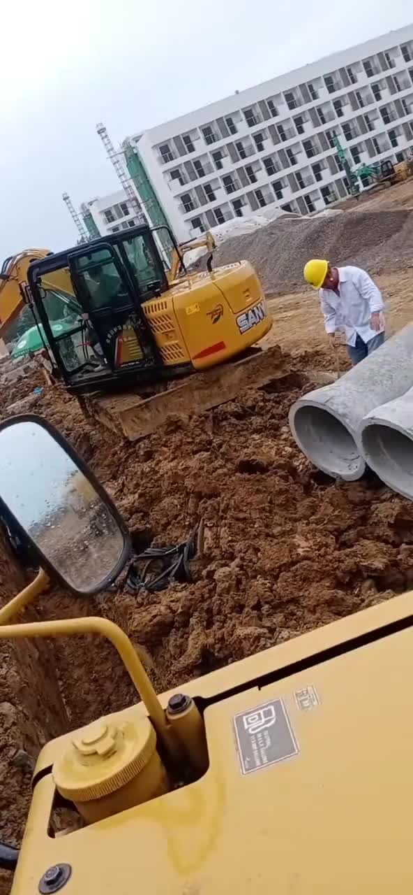 下小雨了，涼嗖嗖的