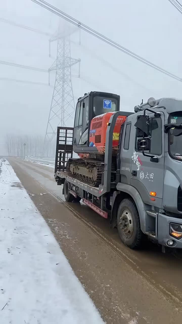 大雪風(fēng)依然阻擋不了我干活的決心