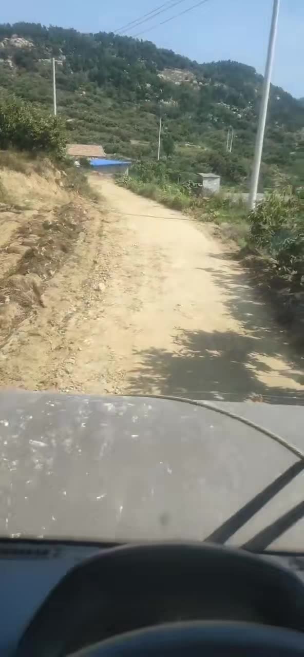 山區(qū)小道