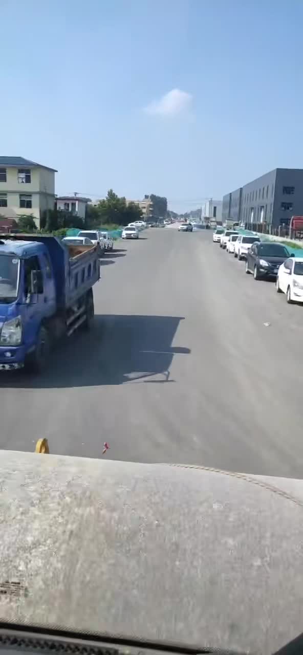 開上我的小摩托