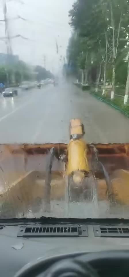 救援中