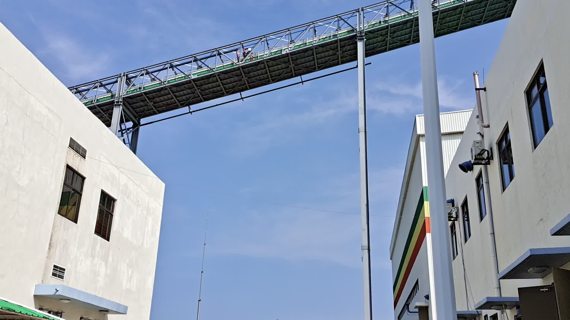 雷沃已經(jīng)開(kāi)始干活了